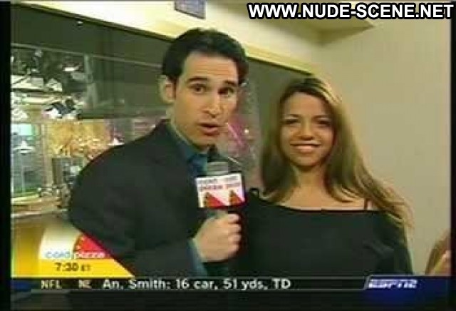 Vida Guerra Espn S Cold Pizza Jeans Dating Celebrity Famous Sexy