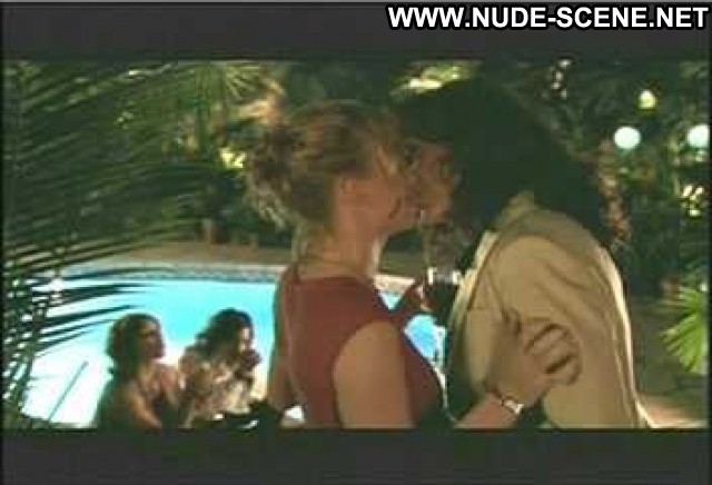 Laurel Holloman Nude Sexy Scene The L Word Kissing Lesbian