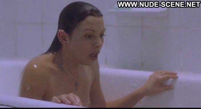 Kari Wuhrer Hellraiser Deader Topless Nude Scene Cute Actress Nude