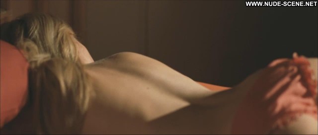 Miriam Giovanelli Nude Sexy Scene Gli Sfiorati Athletic Bed