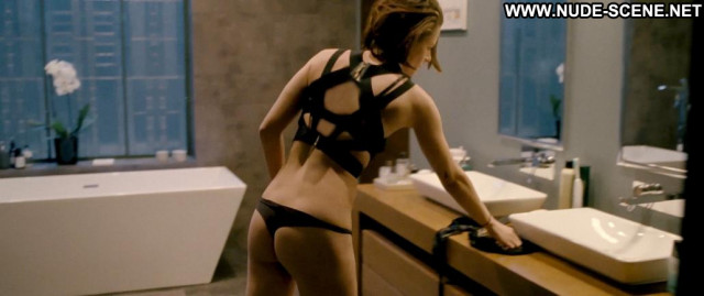Kristen Stewart Personal Shopper Thong Celebrity Posing Hot Breasts