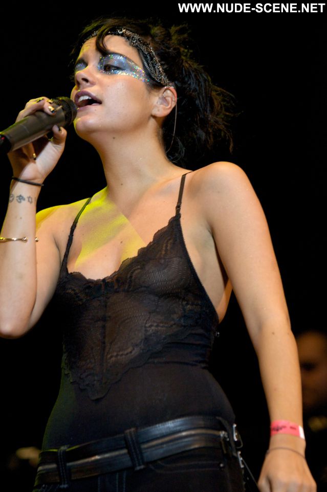 Lily Allen Concert See Through Famous Showing Tits Horny Hot