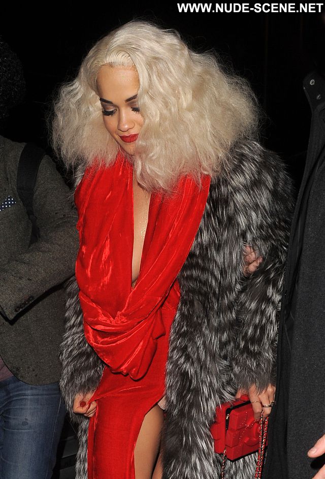 Rita Ora Upskirt Showing Pussy Panties Horny Posing Hot Babe