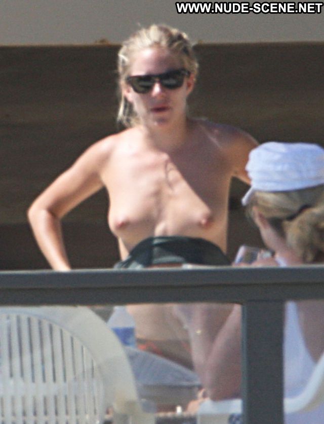 Sienna Miller Nipple Slip Big Tits Blonde Showing Tits Horny