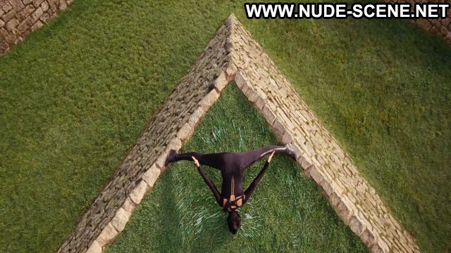 Charlize Theron Aeon Flux Flexible Positions Sexy Dress Babe