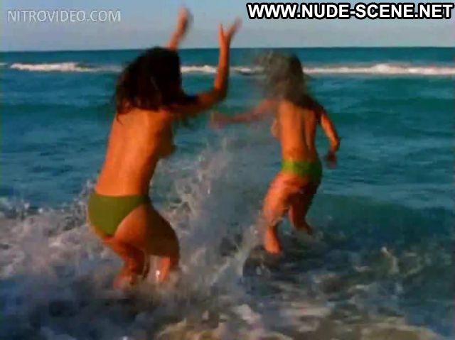 Tina Leiu Beach Bikini Big Tits Showing Tits Celebrity Sexy