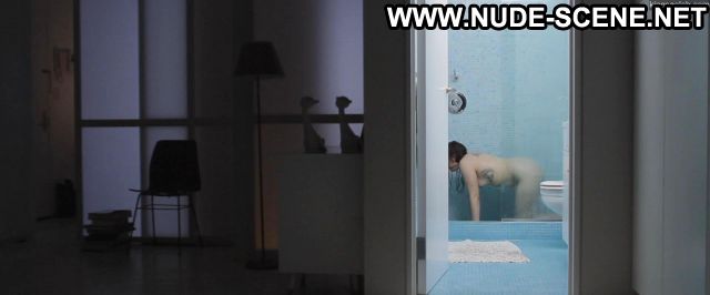 Lena Dunham Tiny Furniture Chubby Shower Posing Hot Actress