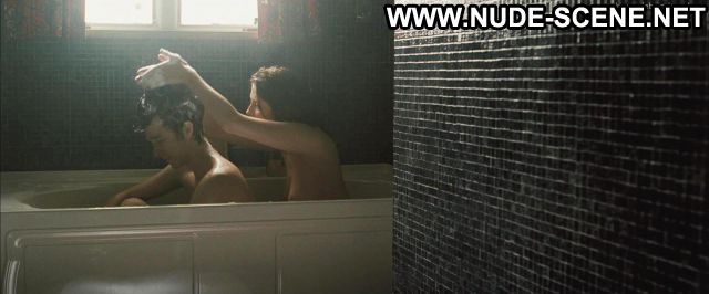 Mischa Barton High School Posing Hot Nude Scene Nude Celebrity Sexy