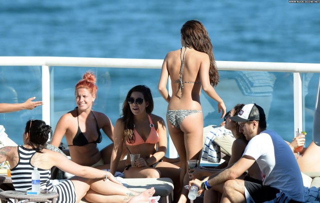 Selena Gomez Miami Oct          Bikini Posing Hot Celebrity Beautiful