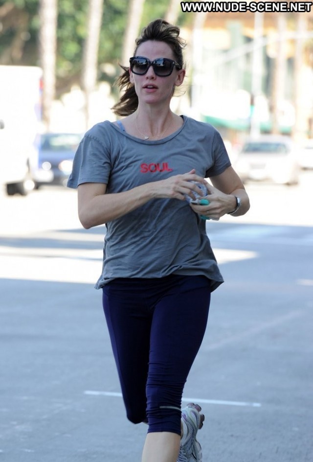 Jennifer Garner Beautiful Jogging Posing Hot Babe Celebrity High
