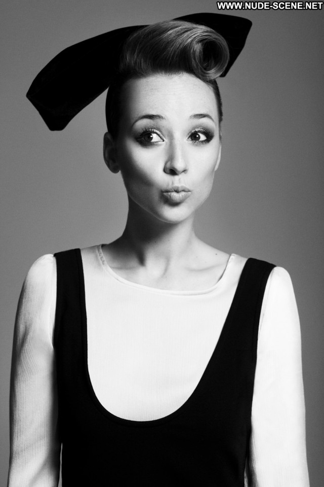 Karine Vanasse Celebrity Babe Photoshoot Posing Hot Beautiful Karine Vanasse Celebrity Babe Photoshoot Posing Hot Beautiful