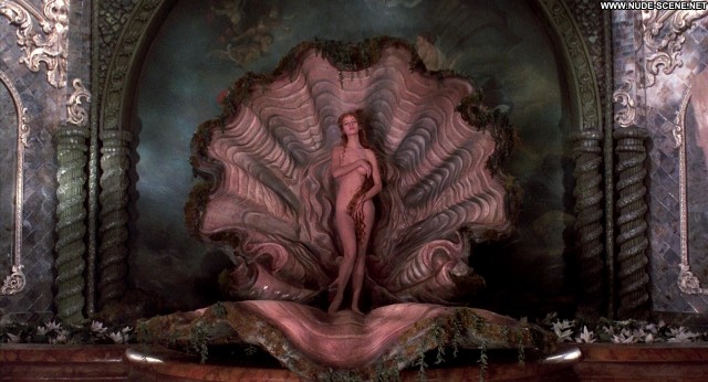 Uma Thurman The Adventures Of Baron Munchausen Hot Movie Celebrity Hd Uma Thurman The Adventures Of Baron Munchausen Hot Movie Celebrity Hd