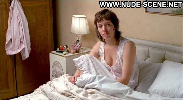 Jane Wood The Ragman S Daughter Bed Actress Posing Hot Female Hd