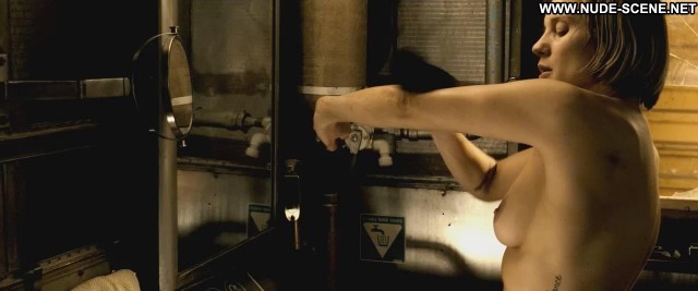 Katee Sackhoff Riddick Topless Wet Hd Female Beautiful Actress Babe
