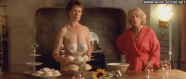 Celia Imrie Calendar Girls Big Tits Celebrity Nipples Cake Breasts