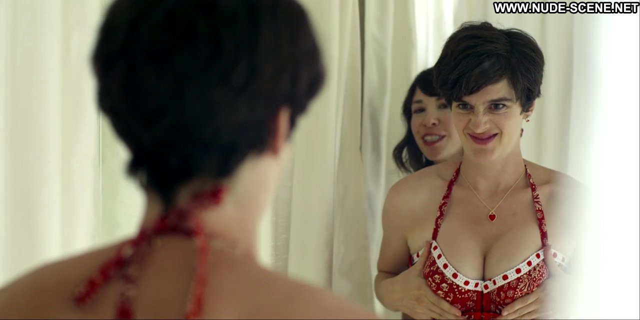 Transparent Gaby Hoffmann Breasts Cleavage Celebrity 