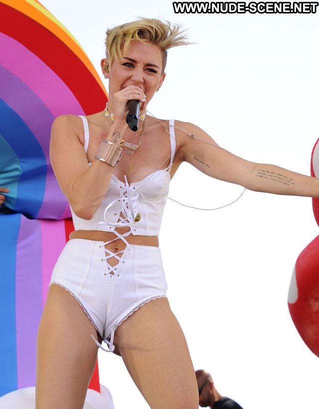 Miley Cyrus No Source Celebrity Nude Scene Nude Sexy Scene Posing Hot