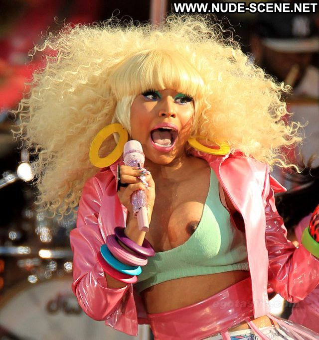 Nicki Minaj Nipple Slip Singer Ebony Big Tits Horny Female