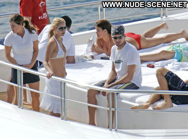 Anna Kournikova Sport Woman Yacht Bikini Nude Scene Blonde