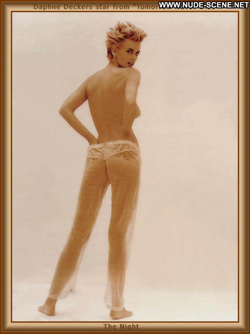 Daphne Deckers Nude