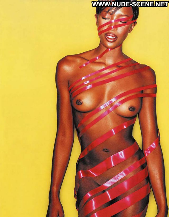 Naomi Campbell No Source Nude Scene Posing Hot Nude Babe Hot Posing