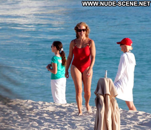 Katie Couric Swimsuit Milf Beach Gorgeous Posing Hot Doll