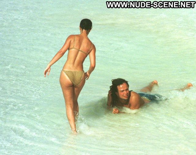 Tina Barrett No Source  Bikini Hot Posing Hot Nude Celebrity Beach