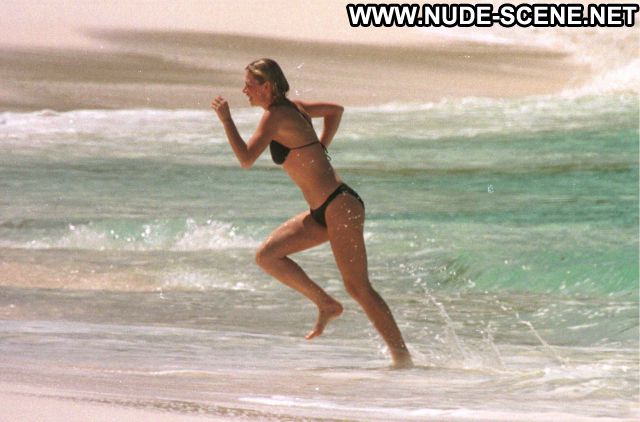 Zoe Ball No Source Celebrity Nude Babe Posing Hot Cute Nude Scene
