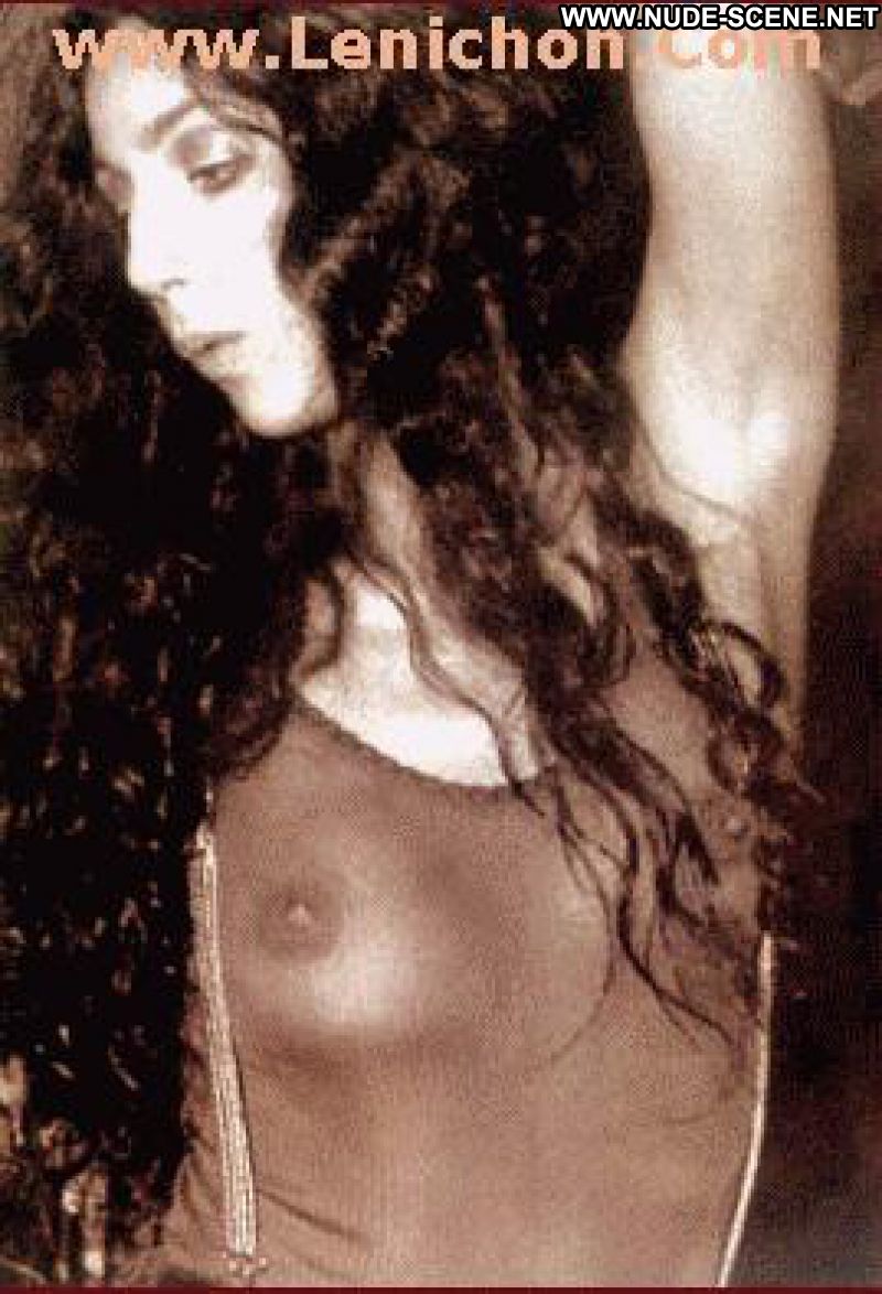 Has cher ever posed nude.