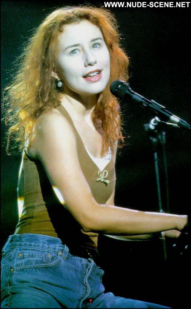 Tori Amos  nackt