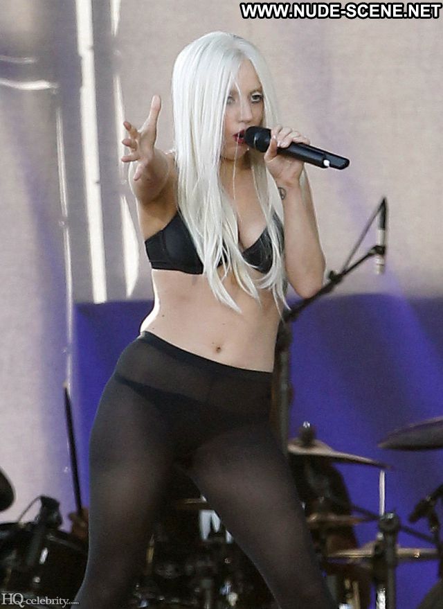 Lady Gaga No Source Famous Nude Babe Celebrity Hot Celebrity Posing
