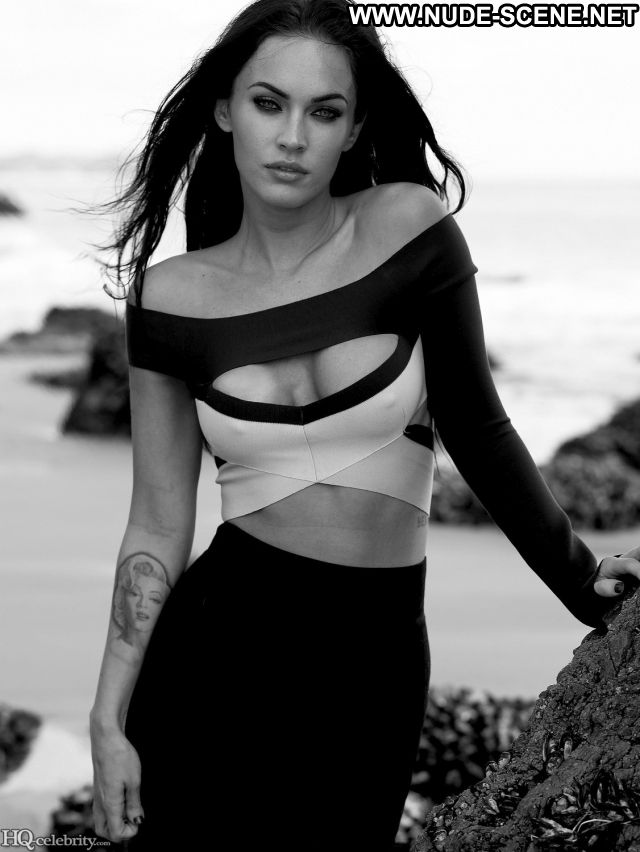 Megan Fox No Source Nude Scene Celebrity Famous Celebrity Hot Posing