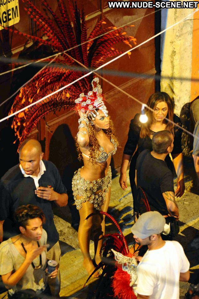 Beyonce No Source Singer Hot Posing Hot Nude Scene Celebrity Ebony