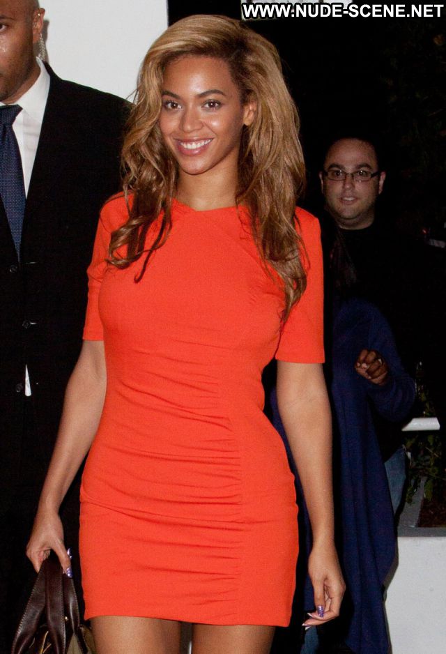 Beyonce No Source Singer Hot Celebrity Celebrity Nude Scene Posing