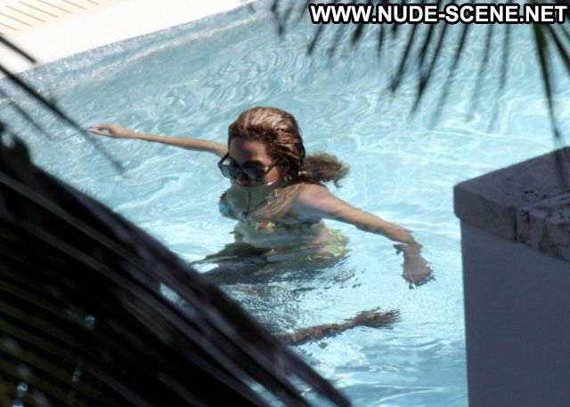 Beyonce No Source Singer Ebony Nude Scene Posing Hot Hot Nude Babe
