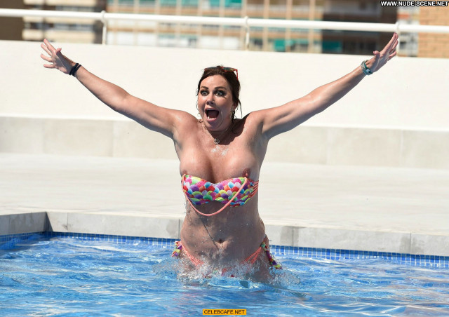 Lisa Appleton Paparazzi Shots Boobs Celebrity Big Tits Babe Beautiful