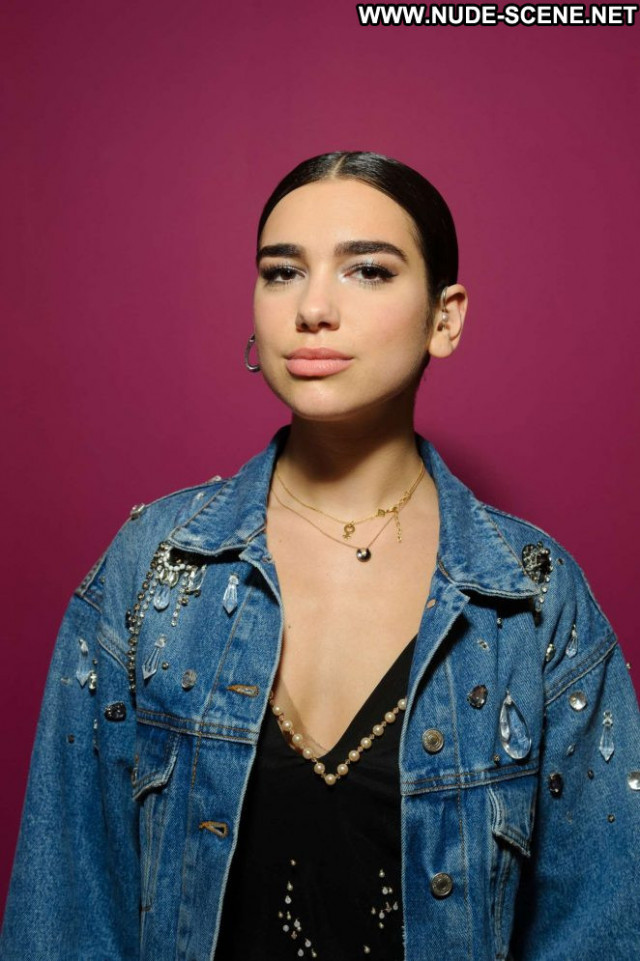 Dua Lipa No Source Beautiful Celebrity London Paparazzi Posing Hot