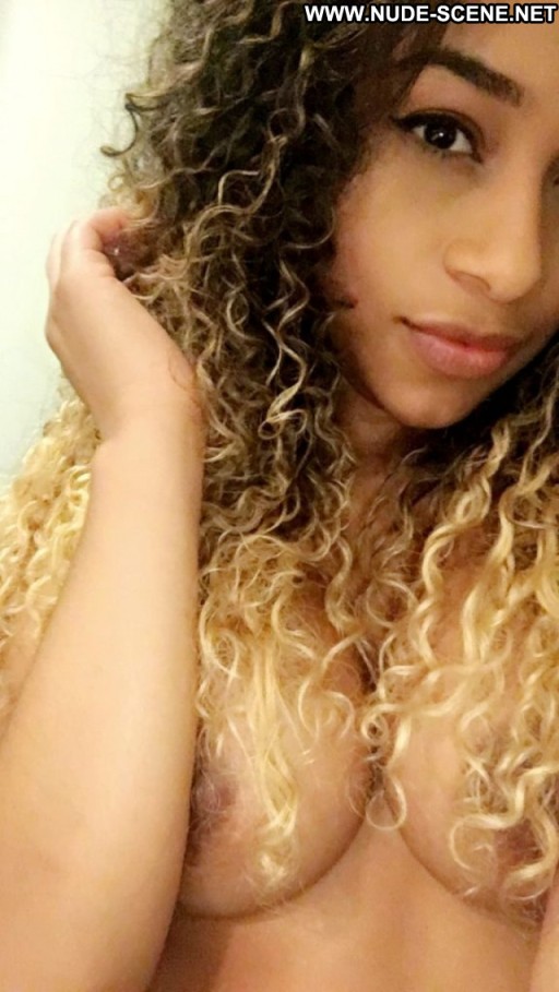 Amber Nichole Miller Sex Babe Dad Influencer Posing Hot Live Lake Actress Mali Toples Slim Body American Instagrammer River Porn Leaked Caucasian Hacked Sexy