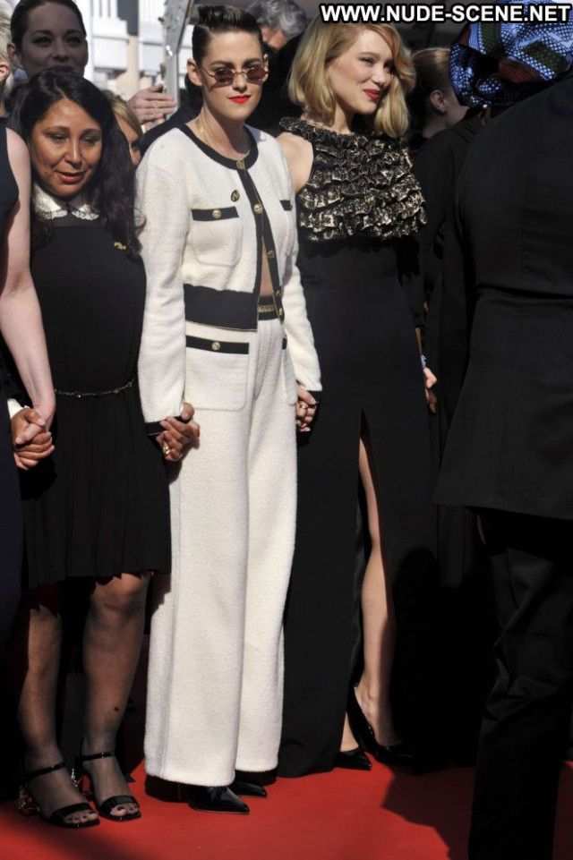 Lea Seydoux Cannes Film Festival Celebrity Posing Hot Beautiful