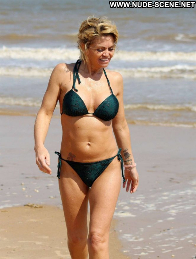 Danniella Westbrook No Source Paparazzi Bikini Babe Beautiful Sea
