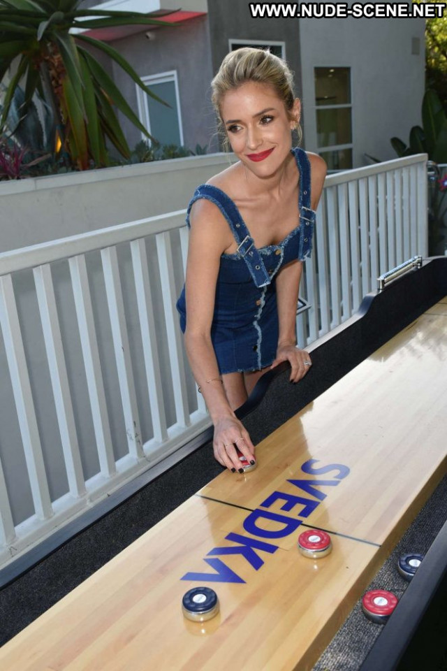 Kristin Cavallari Los Angeles Paparazzi Babe Beautiful Posing Hot
