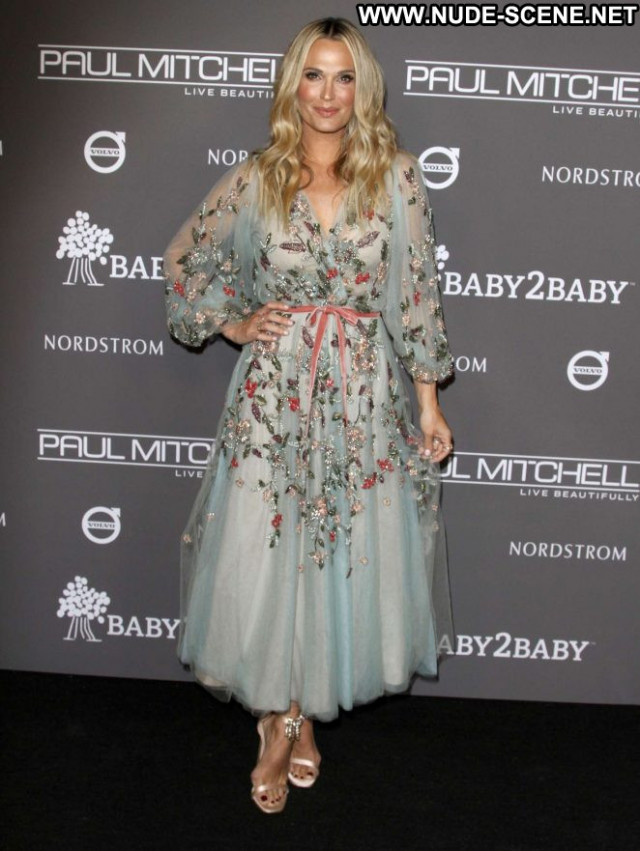 Molly Sims Los Angeles  Beautiful Posing Hot Angel Celebrity
