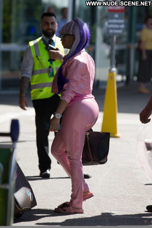 Nicki Minaj No Source Australia Celebrity Babe Posing Hot Paparazzi