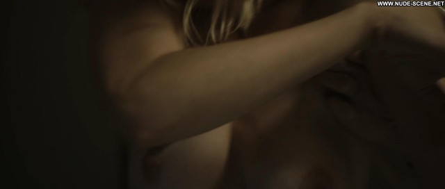 Kirsten Dunst Melancholia Posing Hot Celebrity Nude Scene Cute Babe