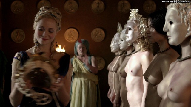 Katrina Law Spartacus Posing Hot Celebrity Famous Nude Cute Gorgeous