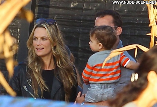 Molly Sims West Hollywood Beautiful Hollywood Posing Hot West