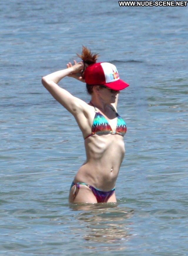 Alyson Hannigan Malibu Beach High Resolution Bikini Candids Babe