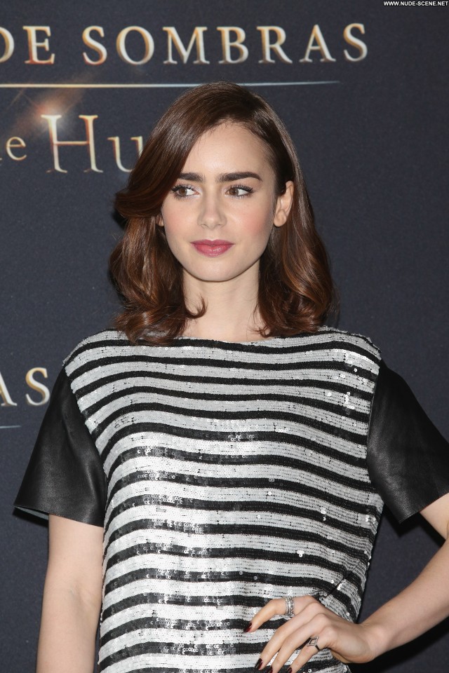 Lily Collins No Source Beautiful Babe Celebrity Posing Hot High