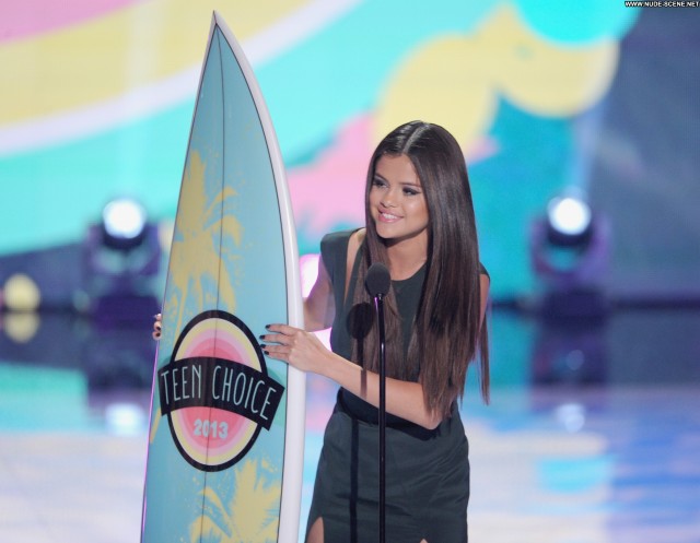 Selena Gomez No Source  Awards Teen High Resolution Celebrity Posing