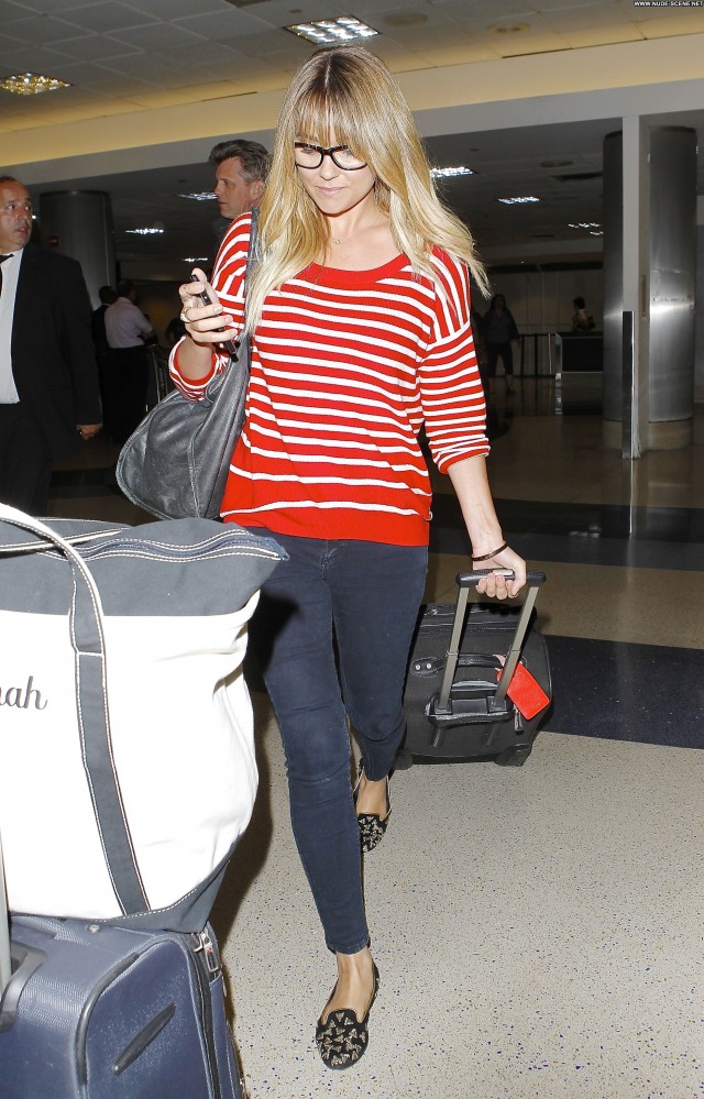 Lauren Conrad Lax Airport Posing Hot Babe High Resolution Lax Airport